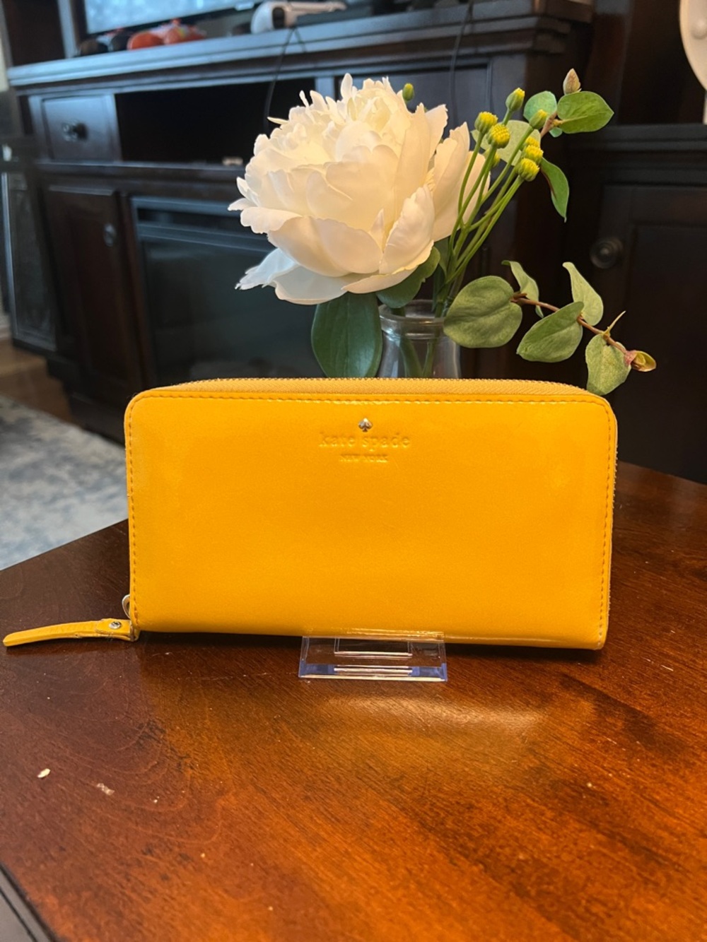 Kate Spade Zippy Wallet